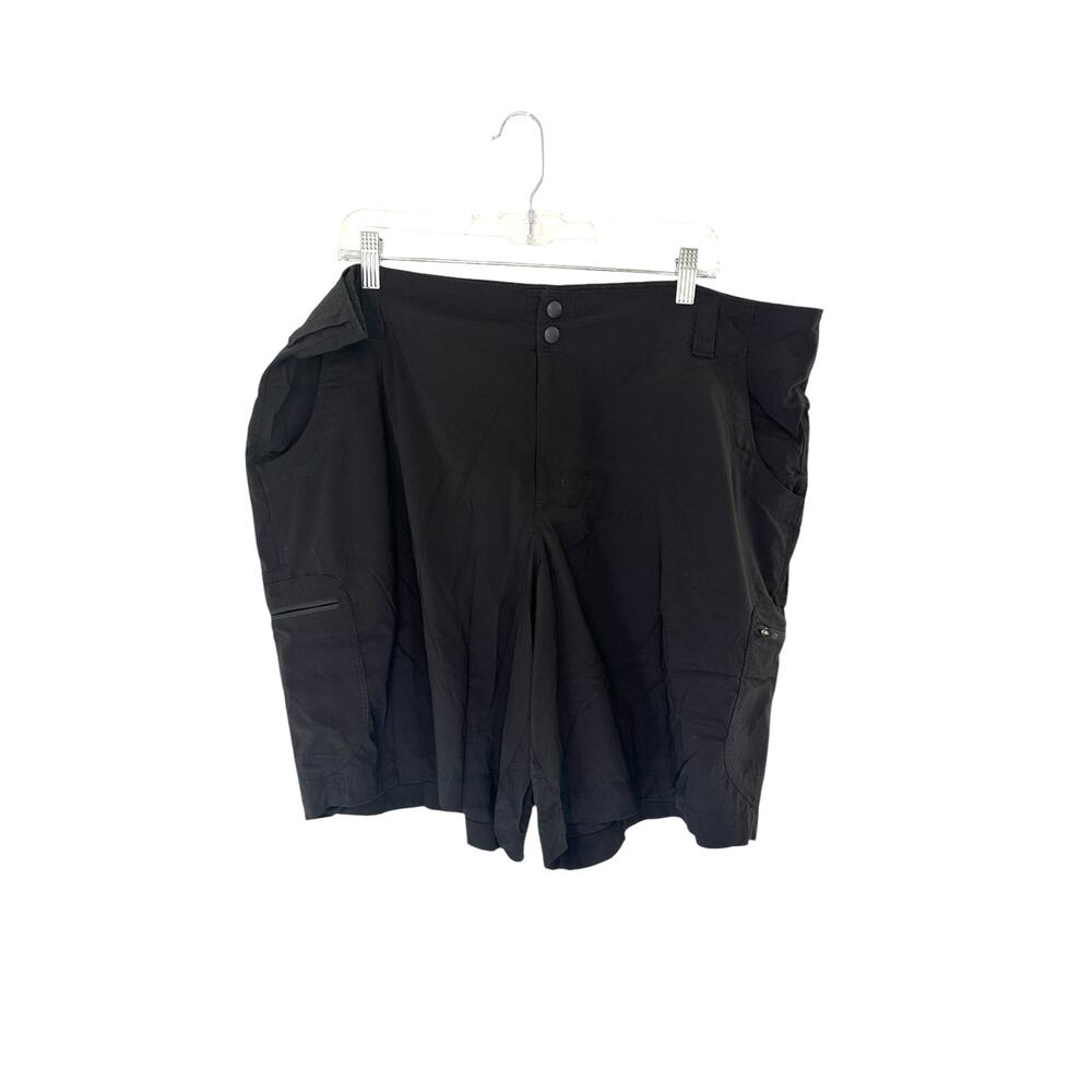 L.L. Bean Women's Plus Black Double‎ Button Outdoor Hiking Cargo Shorts 18W